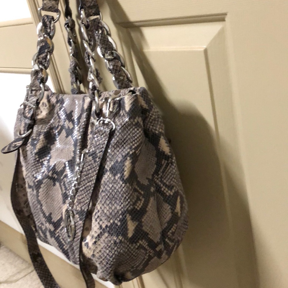 Michael Kors snake skin leather large tote - Picture 5 of 14